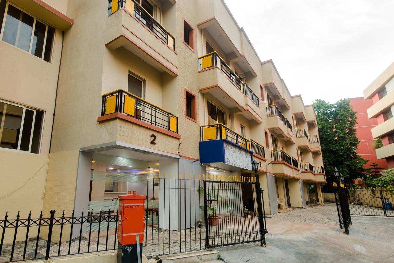 Oyo 9326 Om Sai Residency Hotel Bombay Esterno foto